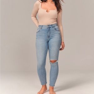 Abercrombie & Fitch Curve Love High Rise Super Skinny Ankle Jean